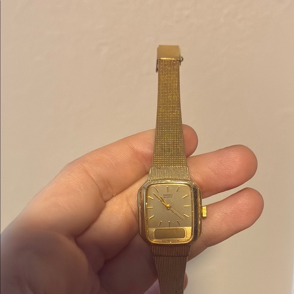 Seiko Rare Analog & Digital Ladies Dress Watch Gold Made in Japan Vintage main image 5